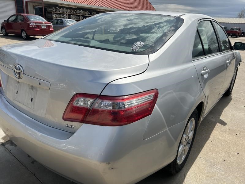 https://f005.backblazeb2.com/file/img-partshotlines-com/Inventory/OK19/Vehicle/23730_08.jpg