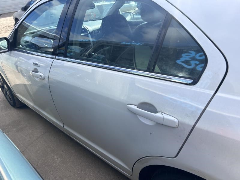 https://f005.backblazeb2.com/file/img-partshotlines-com/Inventory/OK19/Vehicle/24696_09.jpg