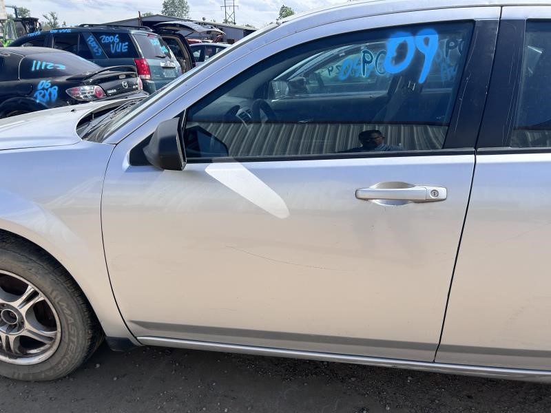 https://f005.backblazeb2.com/file/img-partshotlines-com/Inventory/OK19/Vehicle/25058_10.jpg