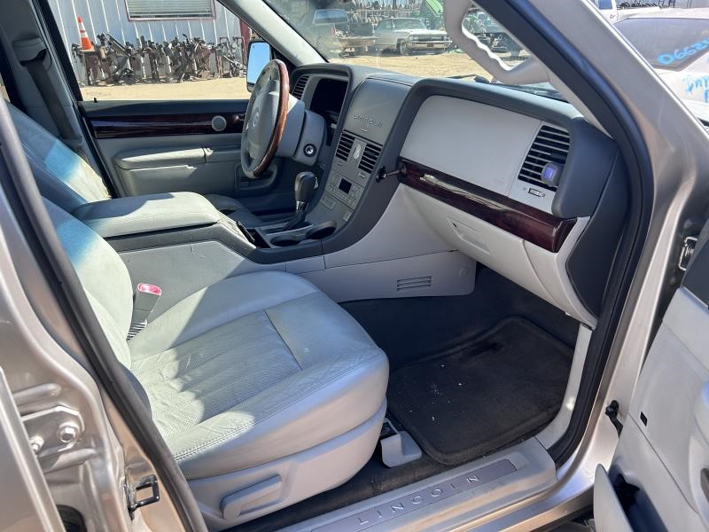https://f005.backblazeb2.com/file/img-partshotlines-com/Inventory/OK19/Vehicle/25238_11.jpg