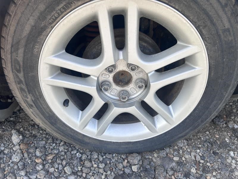 https://f005.backblazeb2.com/file/img-partshotlines-com/Inventory/OK19/Vehicle/25357_08.jpg