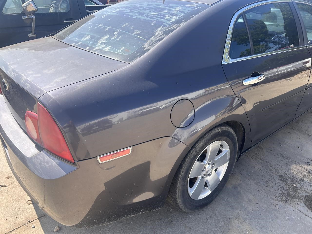 https://f005.backblazeb2.com/file/img-partshotlines-com/Inventory/OK19/Vehicle/25419_09.jpg