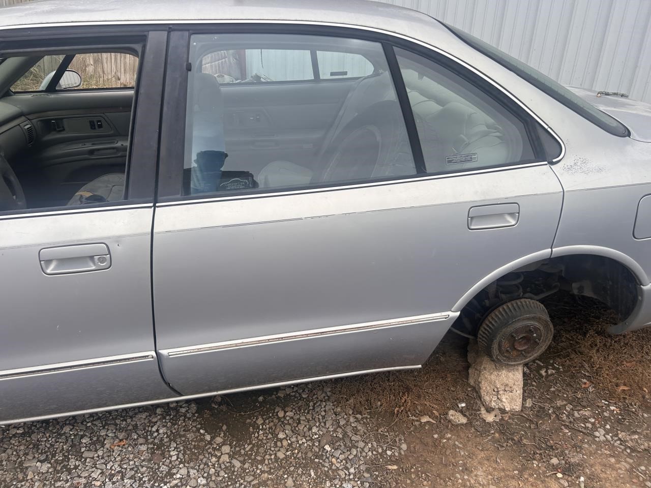 https://f005.backblazeb2.com/file/img-partshotlines-com/Inventory/OK19/Vehicle/25465_05.jpg
