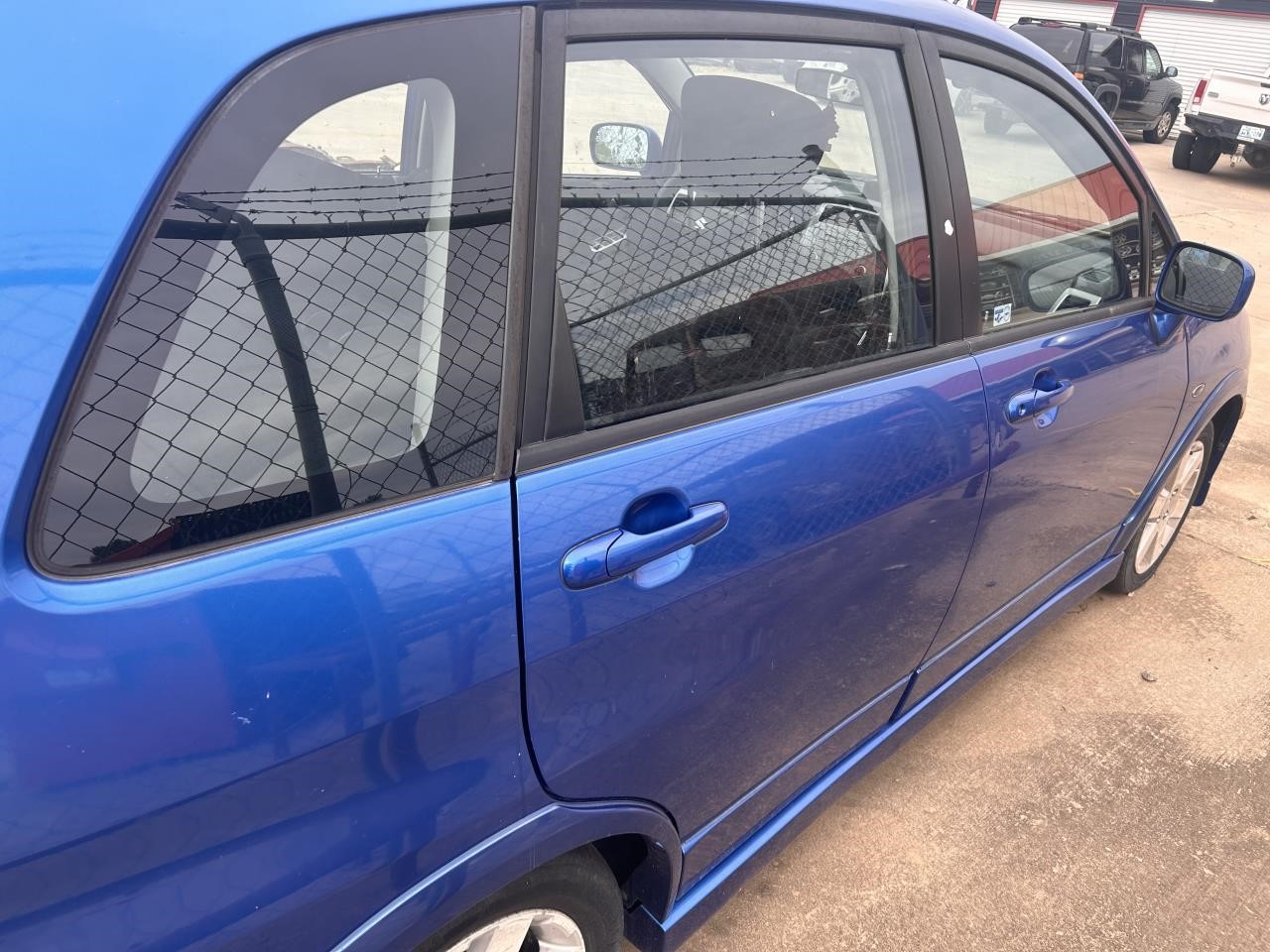 https://f005.backblazeb2.com/file/img-partshotlines-com/Inventory/OK19/Vehicle/25466_10.jpg
