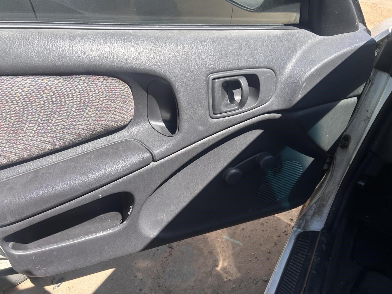 https://f005.backblazeb2.com/file/img-partshotlines-com/Inventory/OK19/Vehicle/25486_10.jpg