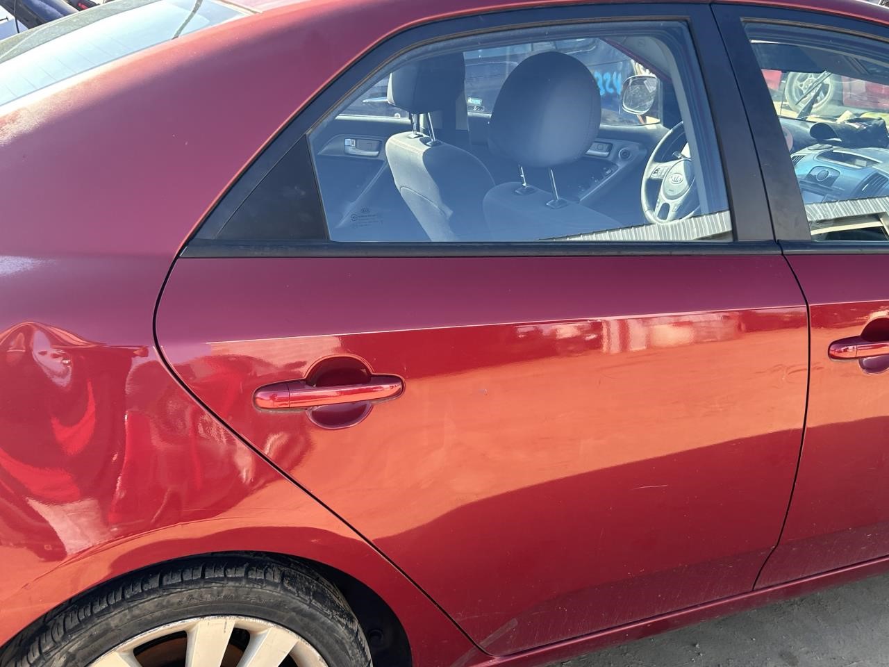 https://f005.backblazeb2.com/file/img-partshotlines-com/Inventory/OK19/Vehicle/25515_10.jpg