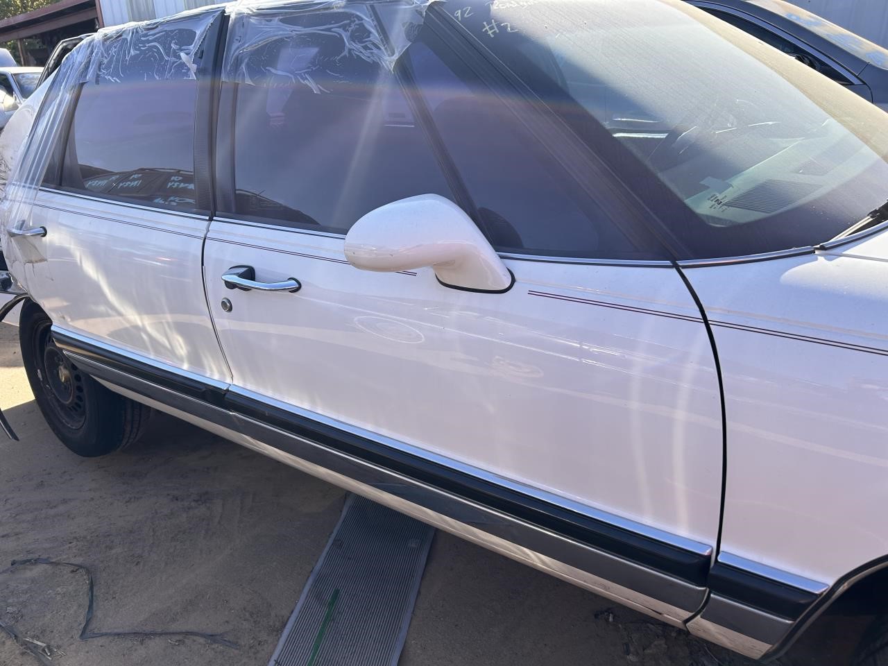 https://f005.backblazeb2.com/file/img-partshotlines-com/Inventory/OK19/Vehicle/25601_04.jpg