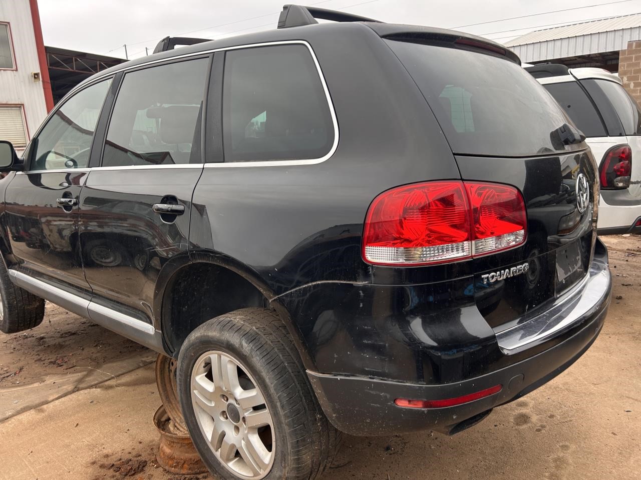 https://f005.backblazeb2.com/file/img-partshotlines-com/Inventory/OK19/Vehicle/25784_05.jpg