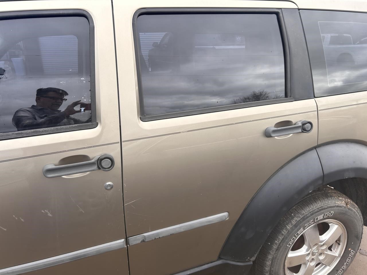 https://f005.backblazeb2.com/file/img-partshotlines-com/Inventory/OK19/Vehicle/25835_05.jpg