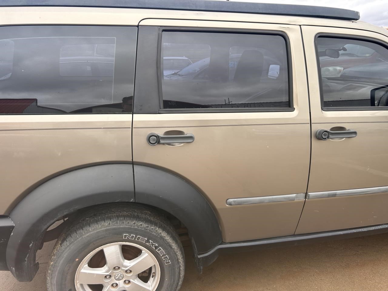 https://f005.backblazeb2.com/file/img-partshotlines-com/Inventory/OK19/Vehicle/25835_09.jpg