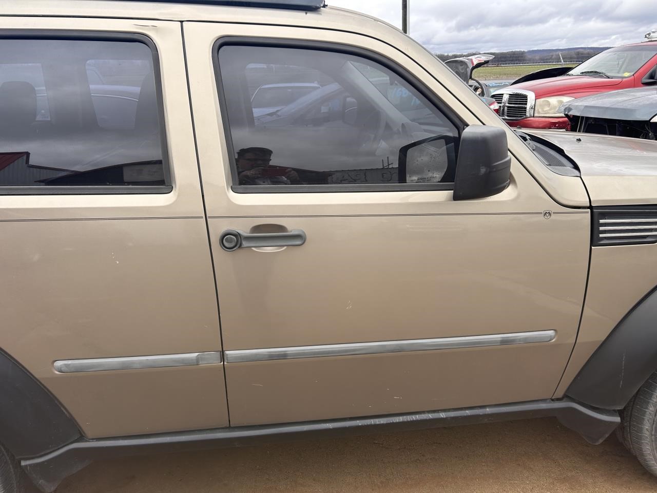 https://f005.backblazeb2.com/file/img-partshotlines-com/Inventory/OK19/Vehicle/25835_10.jpg