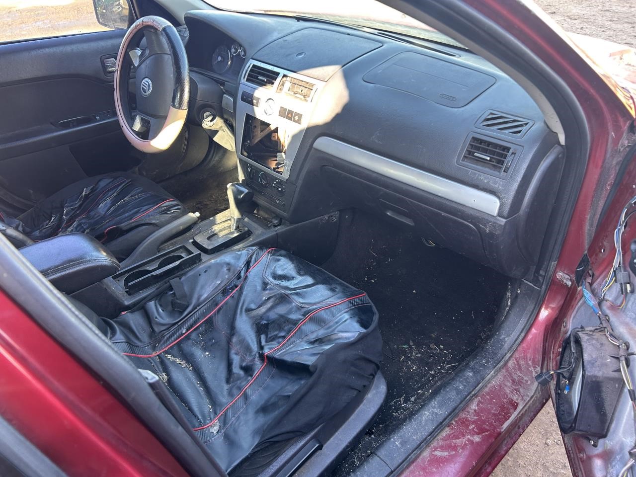 https://f005.backblazeb2.com/file/img-partshotlines-com/Inventory/OK19/Vehicle/25935_11.jpg
