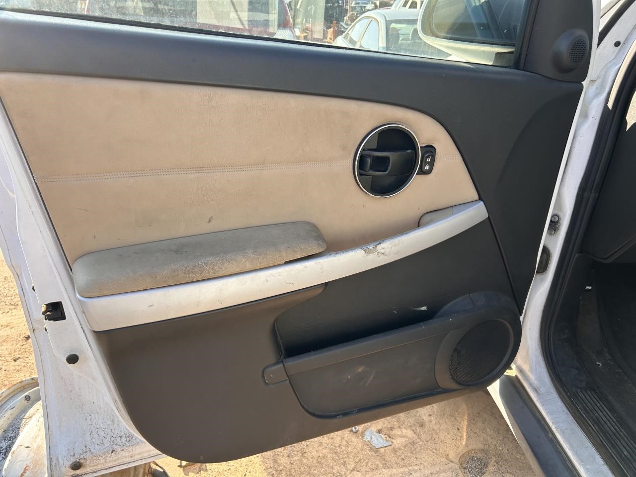 https://f005.backblazeb2.com/file/img-partshotlines-com/Inventory/OK19/Vehicle/25971_11.jpg