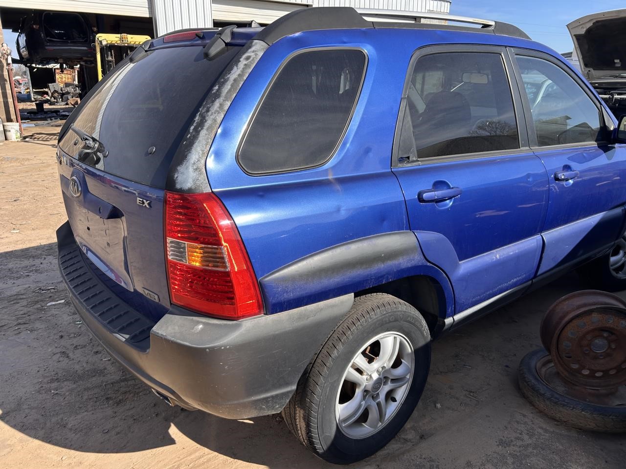 https://f005.backblazeb2.com/file/img-partshotlines-com/Inventory/OK19/Vehicle/26079_09.jpg