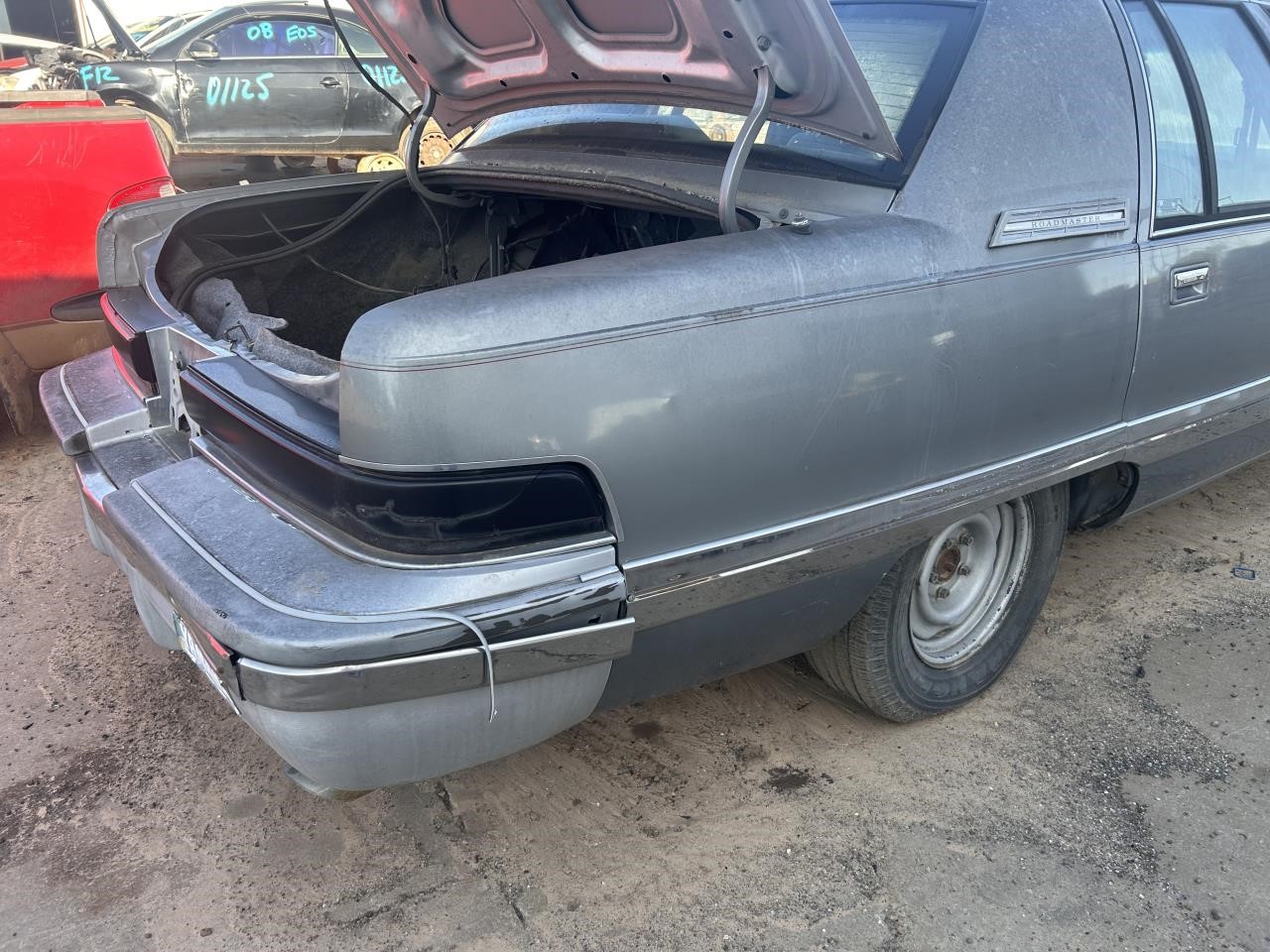 https://f005.backblazeb2.com/file/img-partshotlines-com/Inventory/OK19/Vehicle/26137_09.jpg