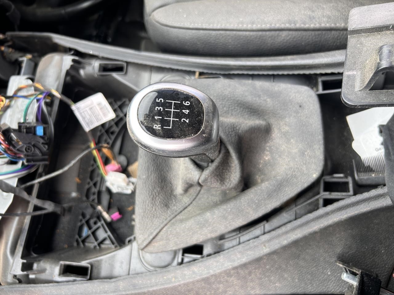 https://f005.backblazeb2.com/file/img-partshotlines-com/Inventory/OK19/Vehicle/26238_11.jpg