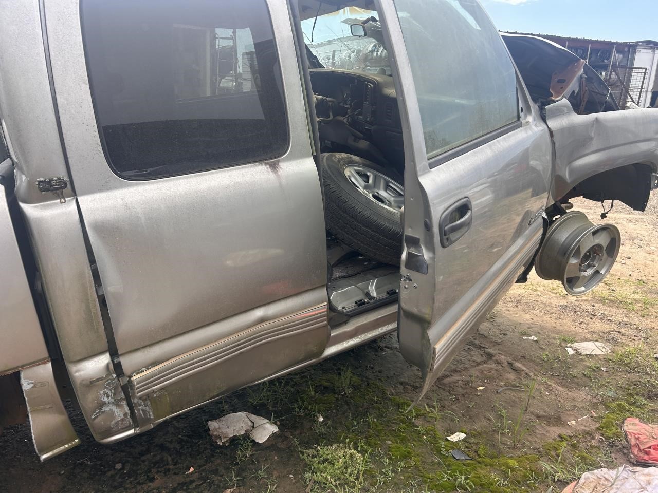 https://f005.backblazeb2.com/file/img-partshotlines-com/Inventory/OK19/Vehicle/26297_05.jpg