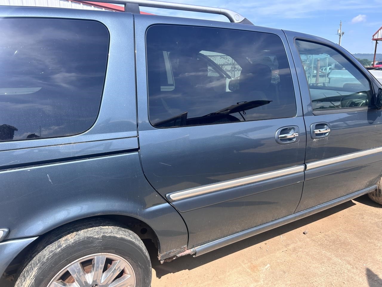https://f005.backblazeb2.com/file/img-partshotlines-com/Inventory/OK19/Vehicle/26398_09.jpg