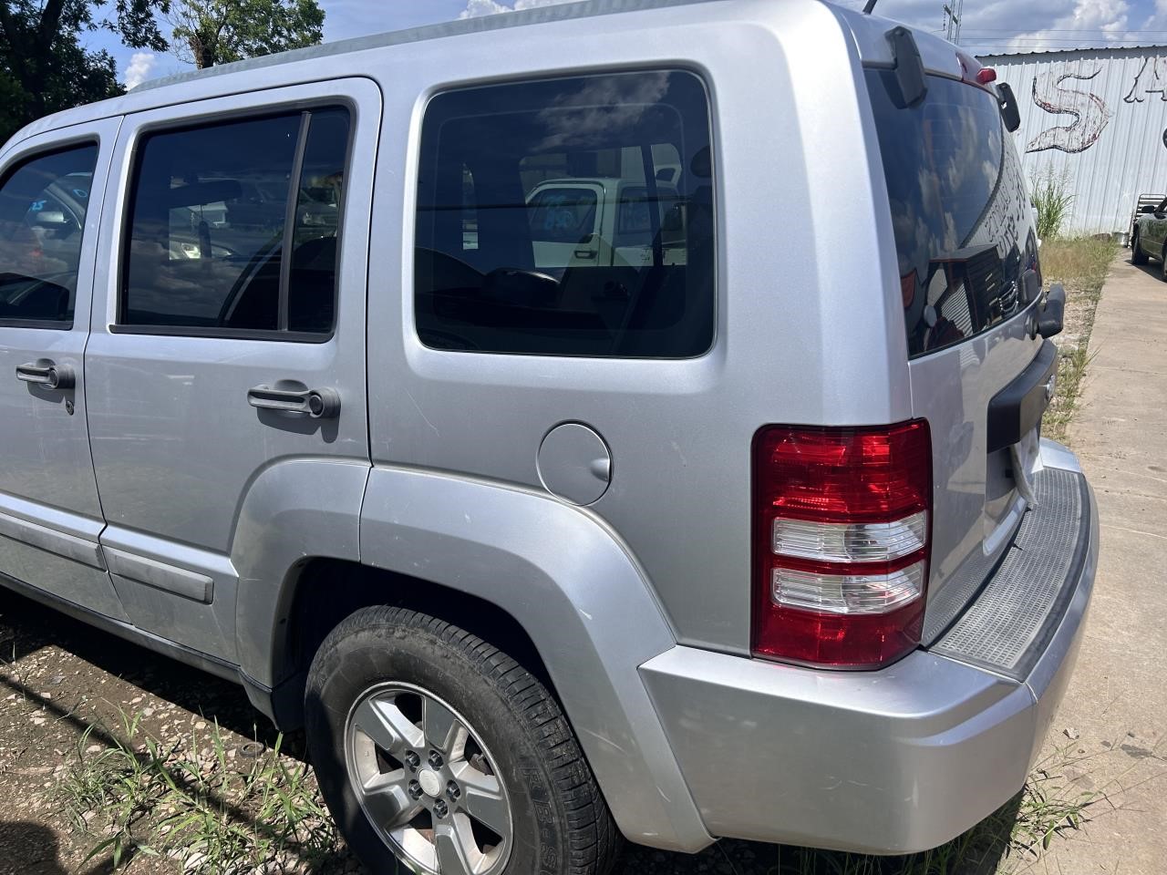 https://f005.backblazeb2.com/file/img-partshotlines-com/Inventory/OK19/Vehicle/26458_06.jpg