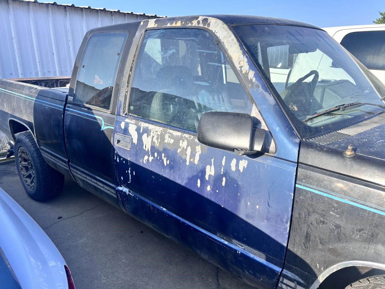 https://f005.backblazeb2.com/file/img-partshotlines-com/Inventory/OK19/Vehicle/26526_09.jpg