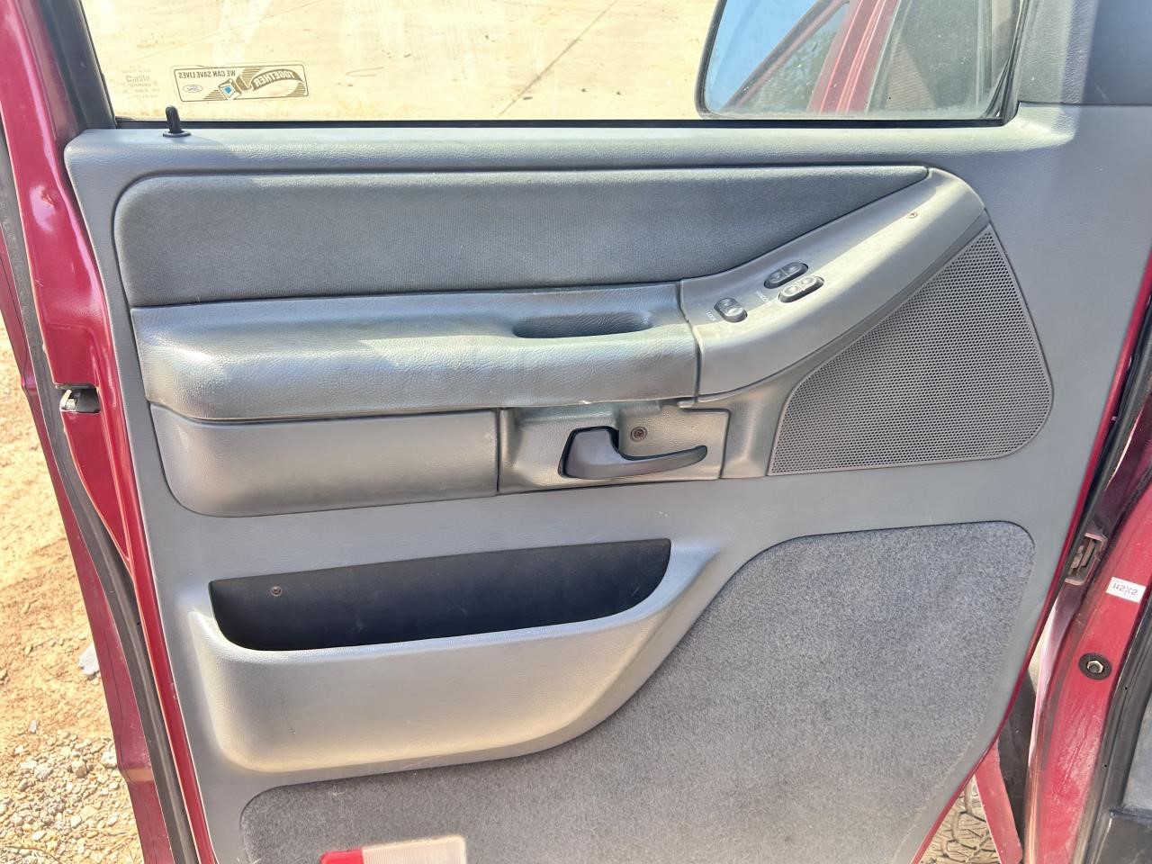 https://f005.backblazeb2.com/file/img-partshotlines-com/Inventory/OK19/Vehicle/26534_12.jpg