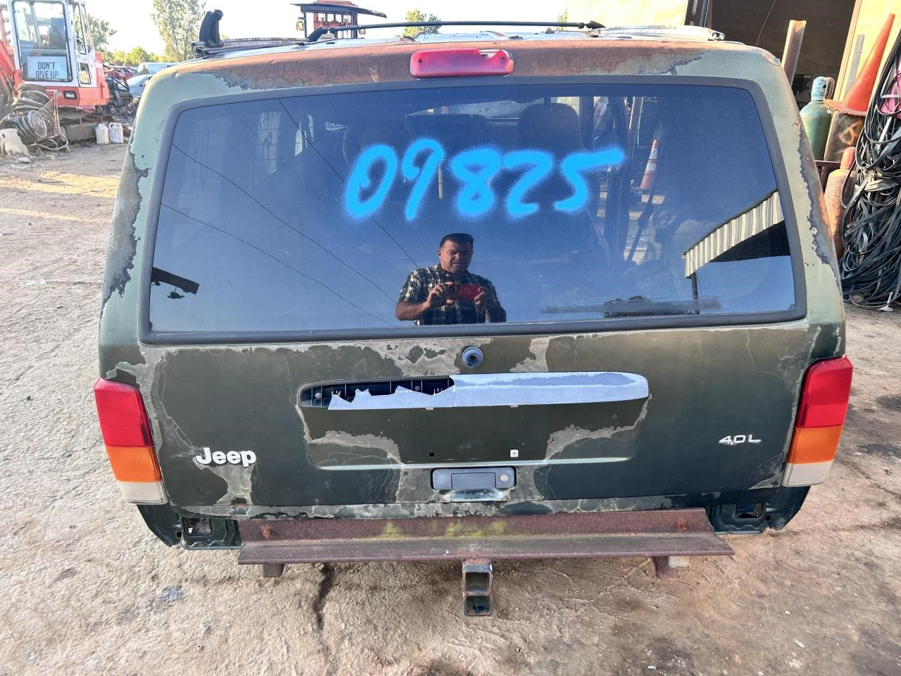 https://f005.backblazeb2.com/file/img-partshotlines-com/Inventory/OK19/Vehicle/26786_06.jpg