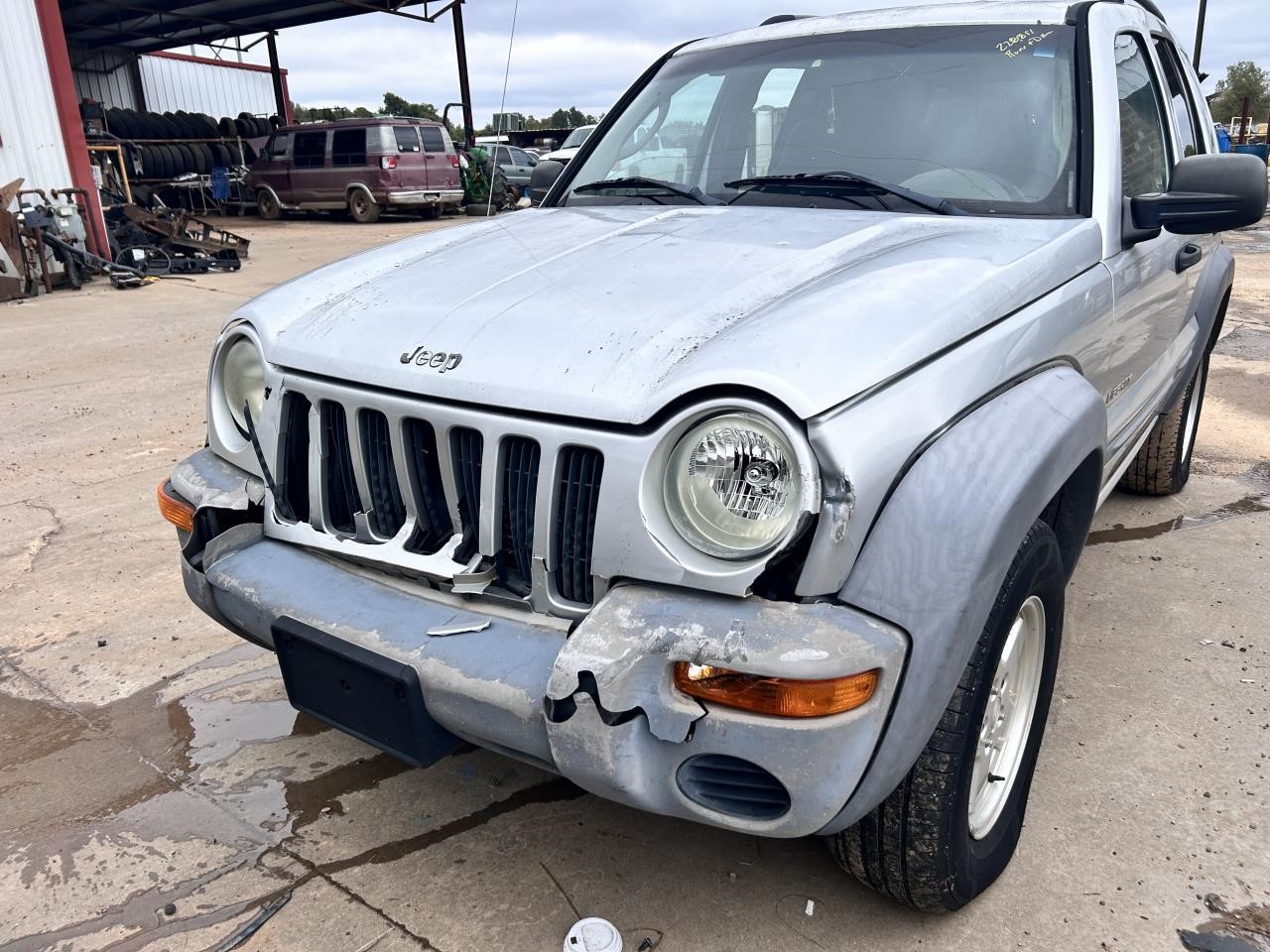 https://f005.backblazeb2.com/file/img-partshotlines-com/Inventory/OK19/Vehicle/26861_03.jpg