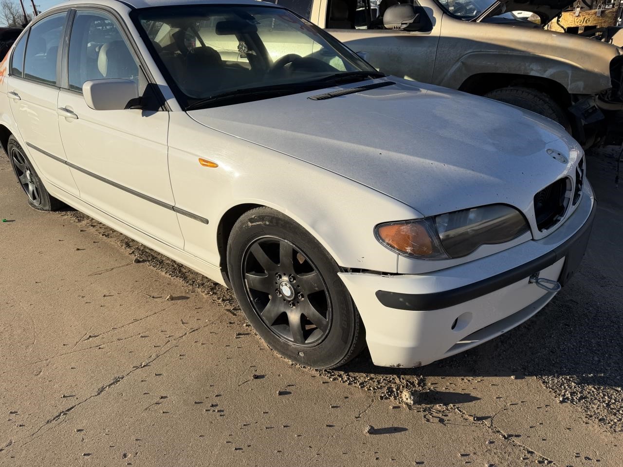 https://f005.backblazeb2.com/file/img-partshotlines-com/Inventory/OK19/Vehicle/26978_03.jpg