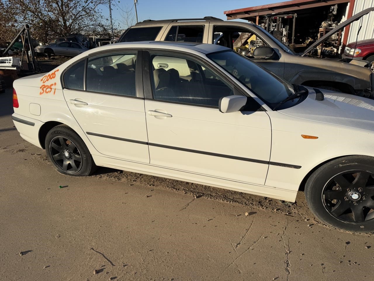https://f005.backblazeb2.com/file/img-partshotlines-com/Inventory/OK19/Vehicle/26978_04.jpg