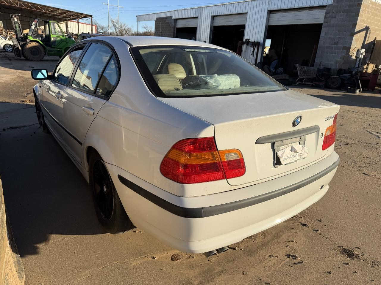 https://f005.backblazeb2.com/file/img-partshotlines-com/Inventory/OK19/Vehicle/26978_07.jpg