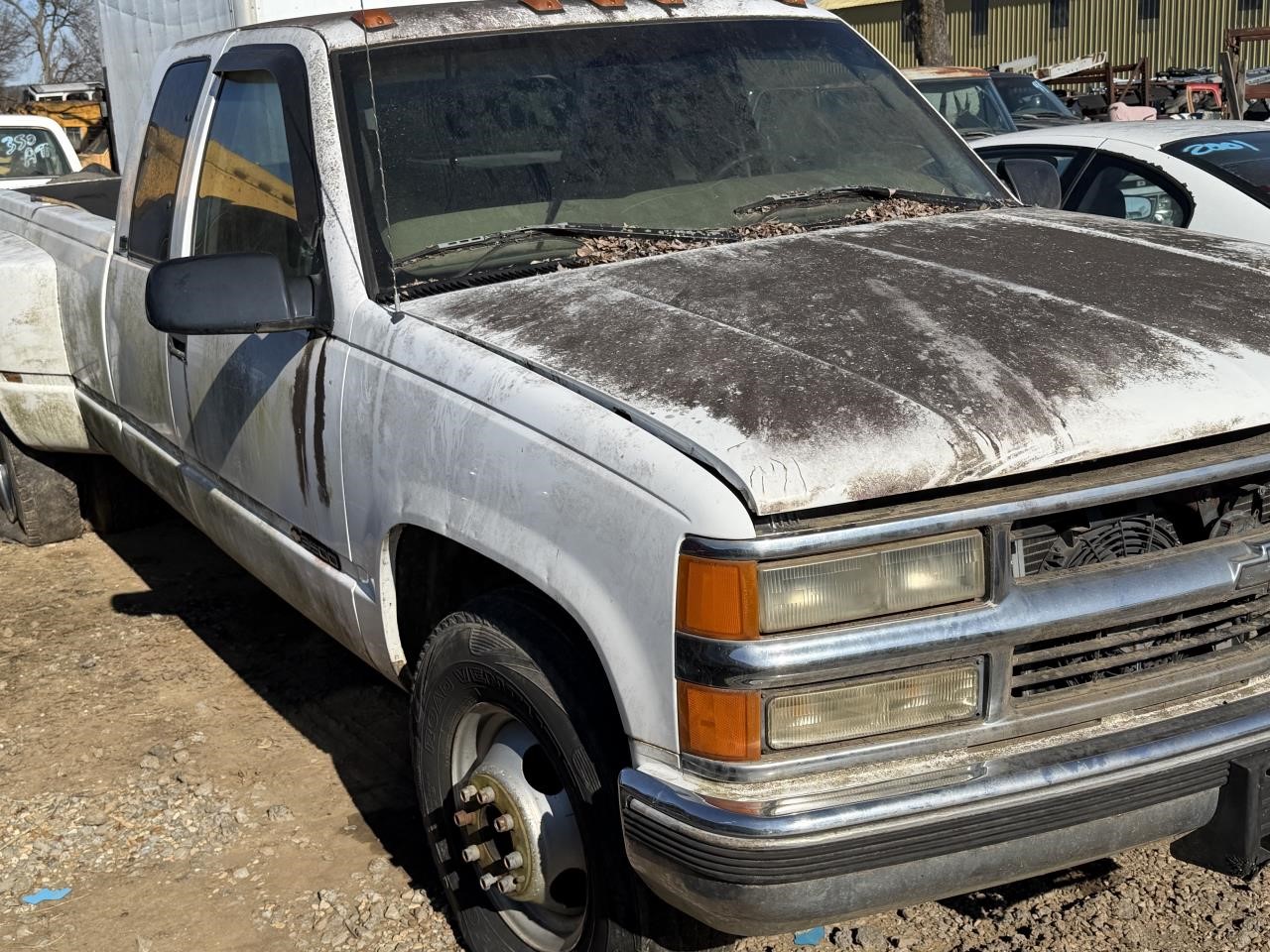 https://f005.backblazeb2.com/file/img-partshotlines-com/Inventory/OK19/Vehicle/27071_02.jpg