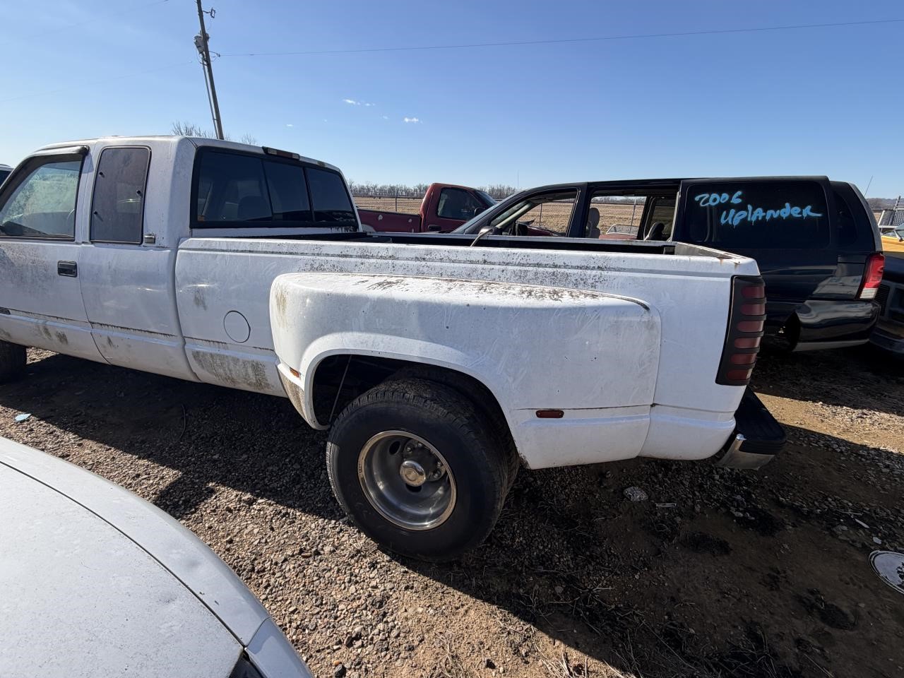 https://f005.backblazeb2.com/file/img-partshotlines-com/Inventory/OK19/Vehicle/27071_05.jpg
