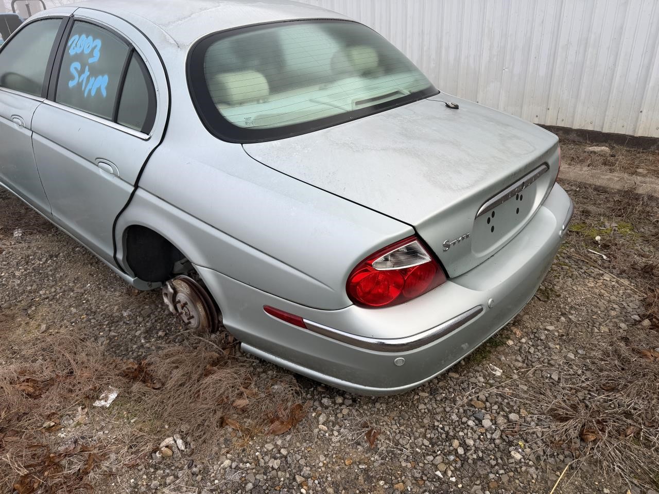 https://f005.backblazeb2.com/file/img-partshotlines-com/Inventory/OK19/Vehicle/27076_06.jpg