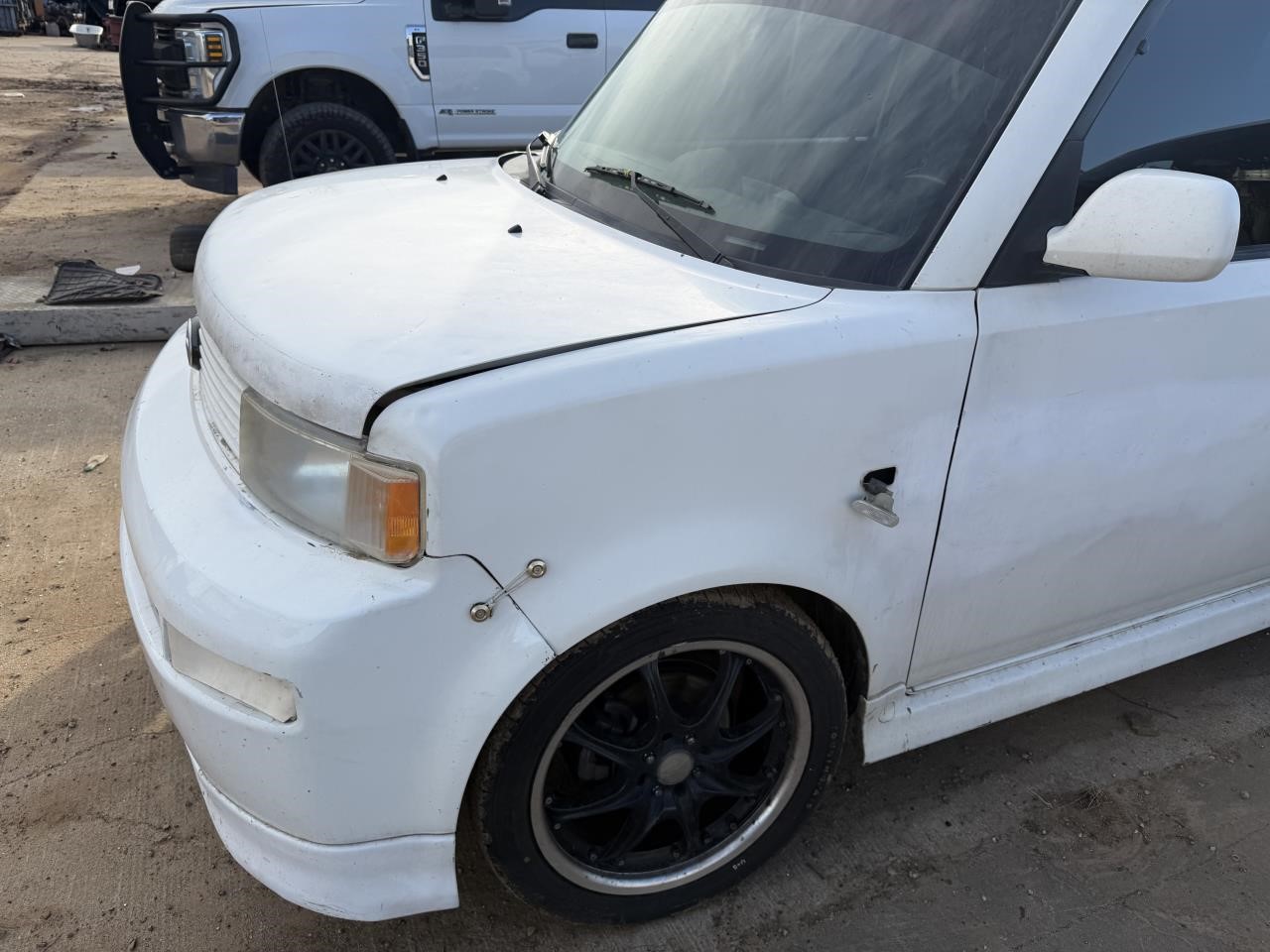 https://f005.backblazeb2.com/file/img-partshotlines-com/Inventory/OK19/Vehicle/27083_03.jpg