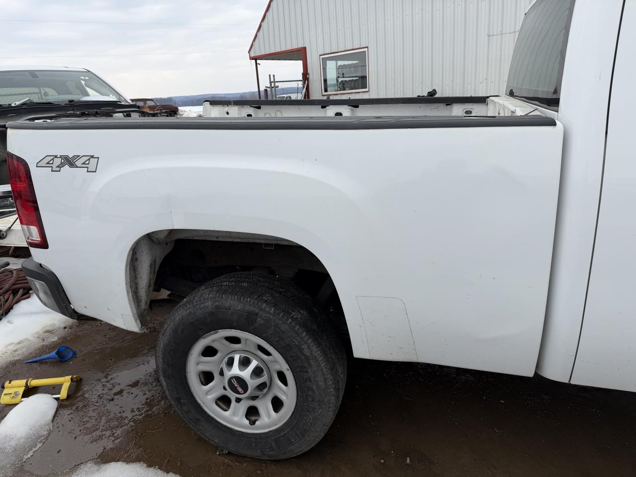https://f005.backblazeb2.com/file/img-partshotlines-com/Inventory/OK19/Vehicle/27130_08.jpg