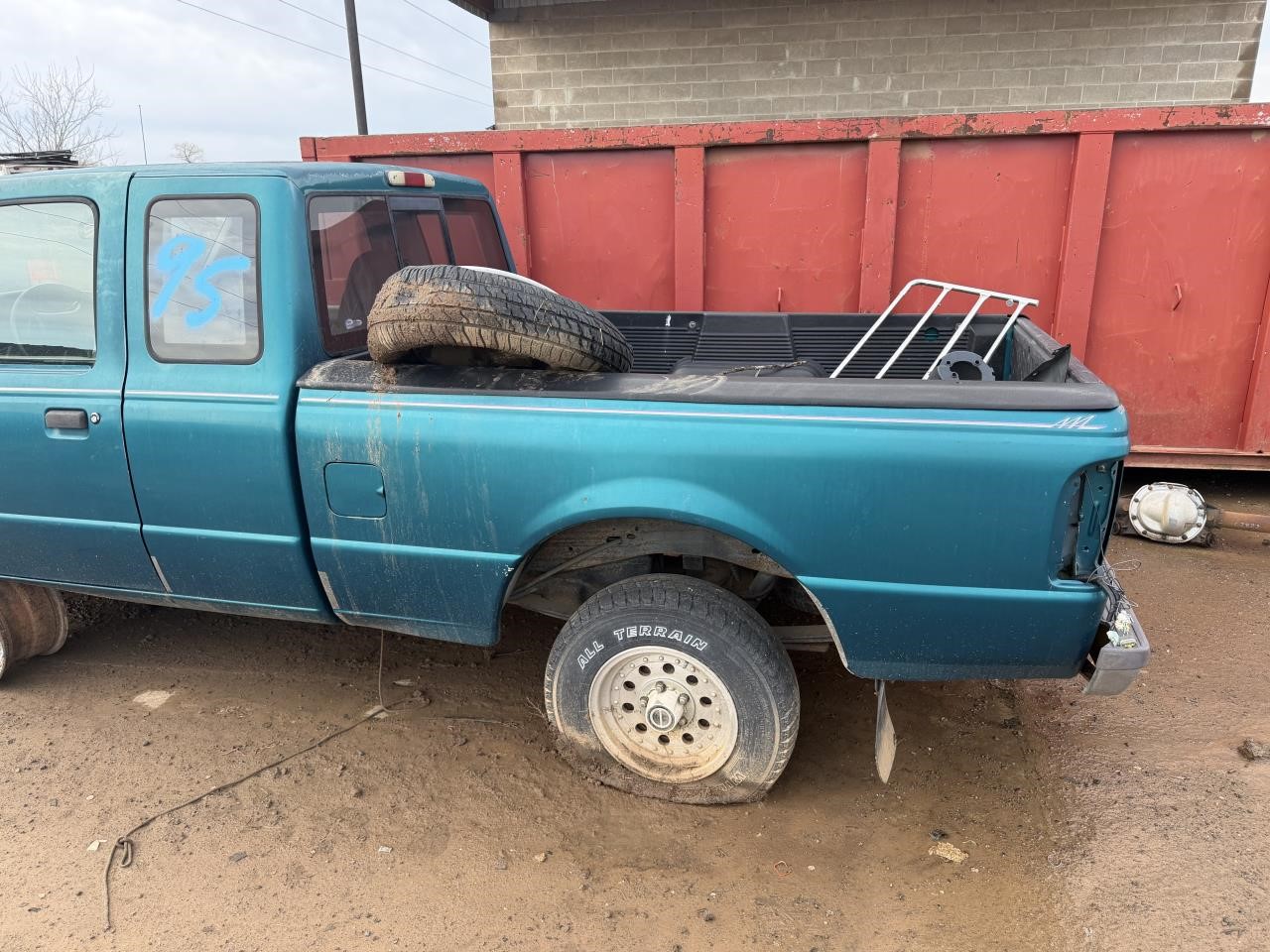 https://f005.backblazeb2.com/file/img-partshotlines-com/Inventory/OK19/Vehicle/27237_05.jpg