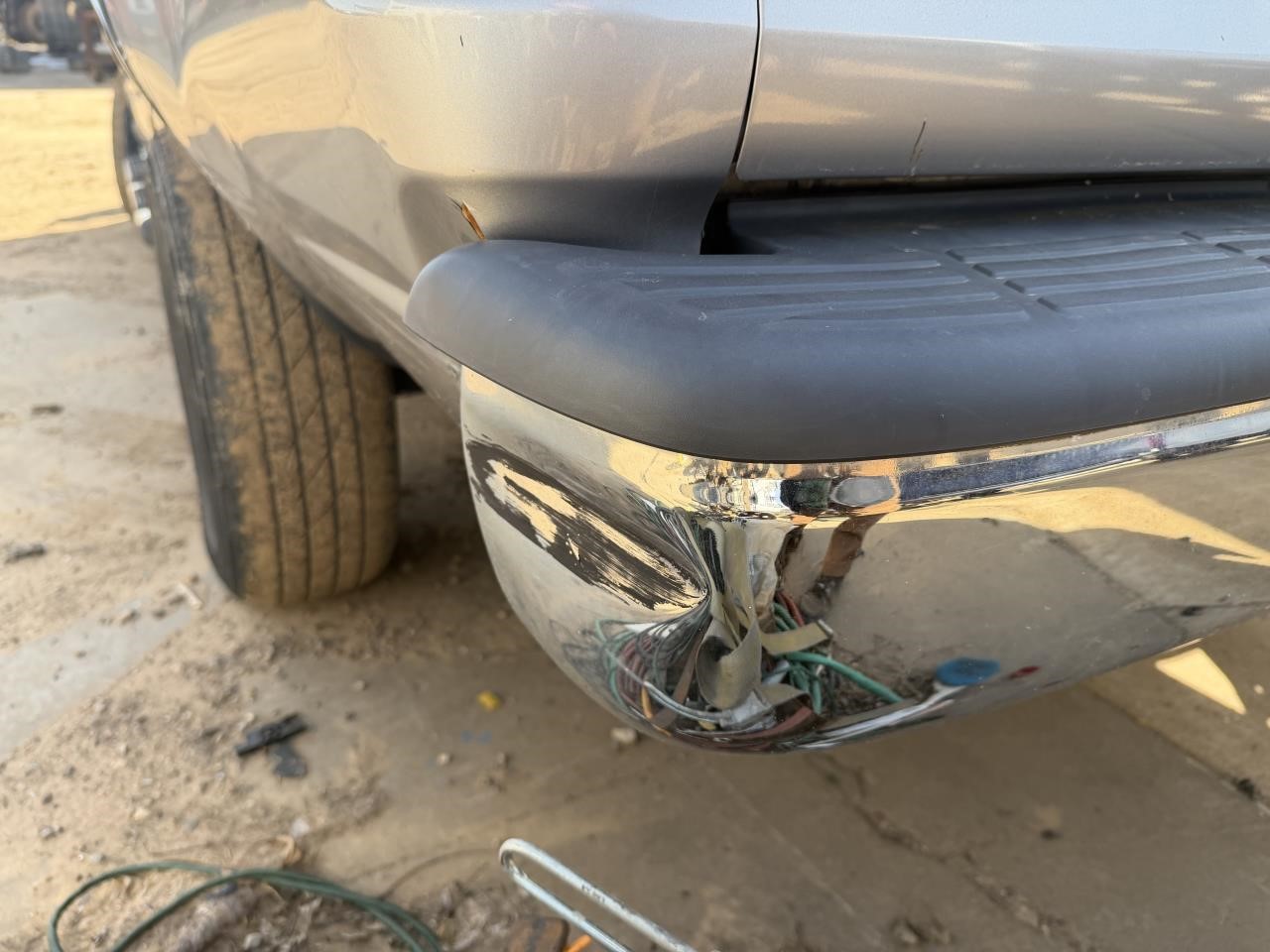 https://f005.backblazeb2.com/file/img-partshotlines-com/Inventory/OK19/Vehicle/27249_12.jpg