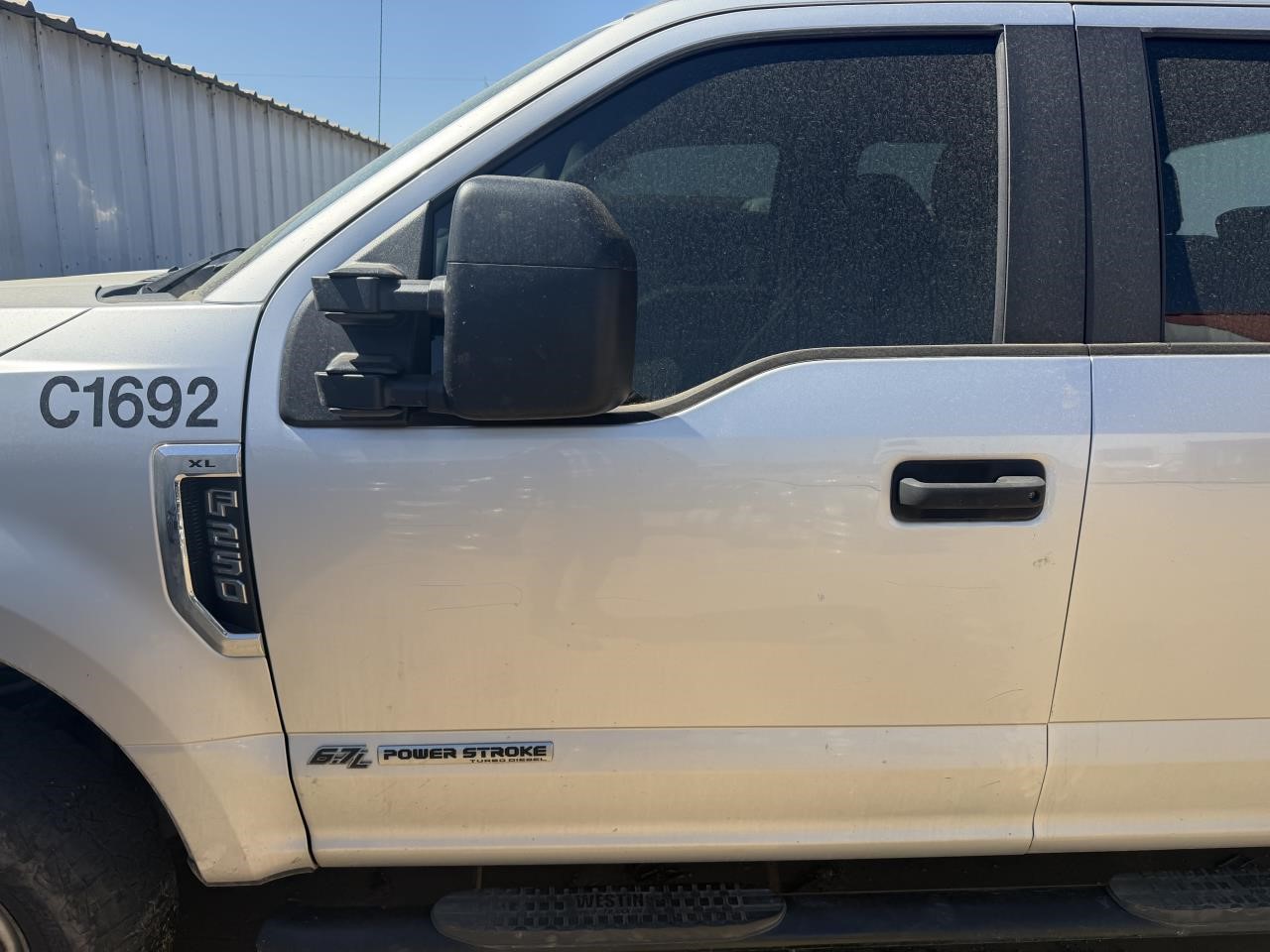 https://f005.backblazeb2.com/file/img-partshotlines-com/Inventory/OK19/Vehicle/27276_06.jpg
