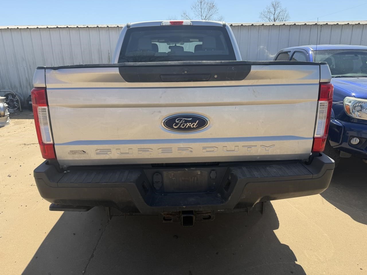 https://f005.backblazeb2.com/file/img-partshotlines-com/Inventory/OK19/Vehicle/27276_09.jpg