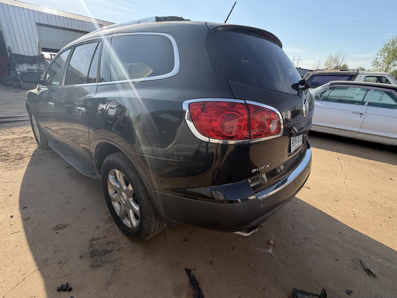 https://f005.backblazeb2.com/file/img-partshotlines-com/Inventory/OK19/Vehicle/27282_07.jpg