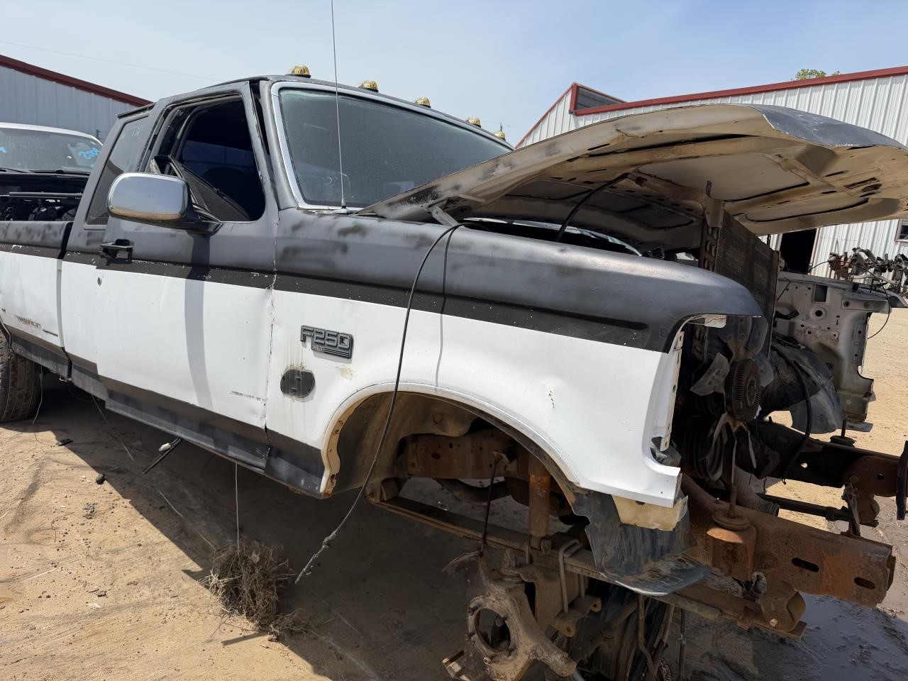 https://f005.backblazeb2.com/file/img-partshotlines-com/Inventory/OK19/Vehicle/27386_02.jpg