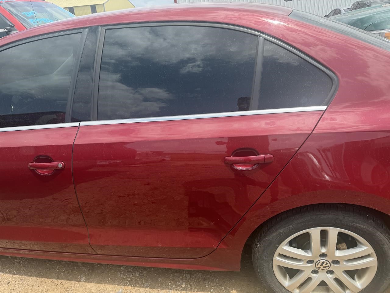 https://f005.backblazeb2.com/file/img-partshotlines-com/Inventory/OK19/Vehicle/27414_05.jpg