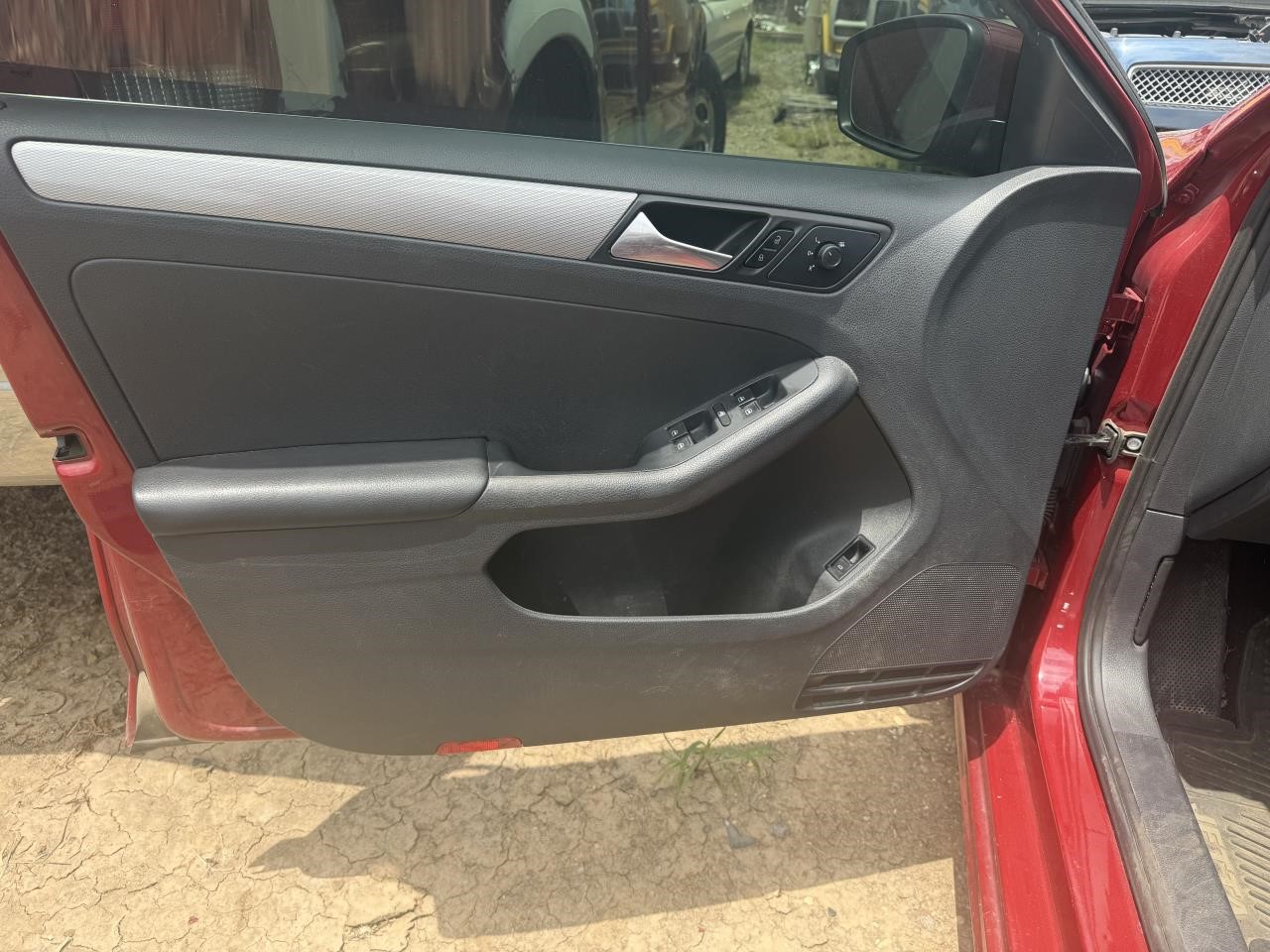 https://f005.backblazeb2.com/file/img-partshotlines-com/Inventory/OK19/Vehicle/27414_12.jpg