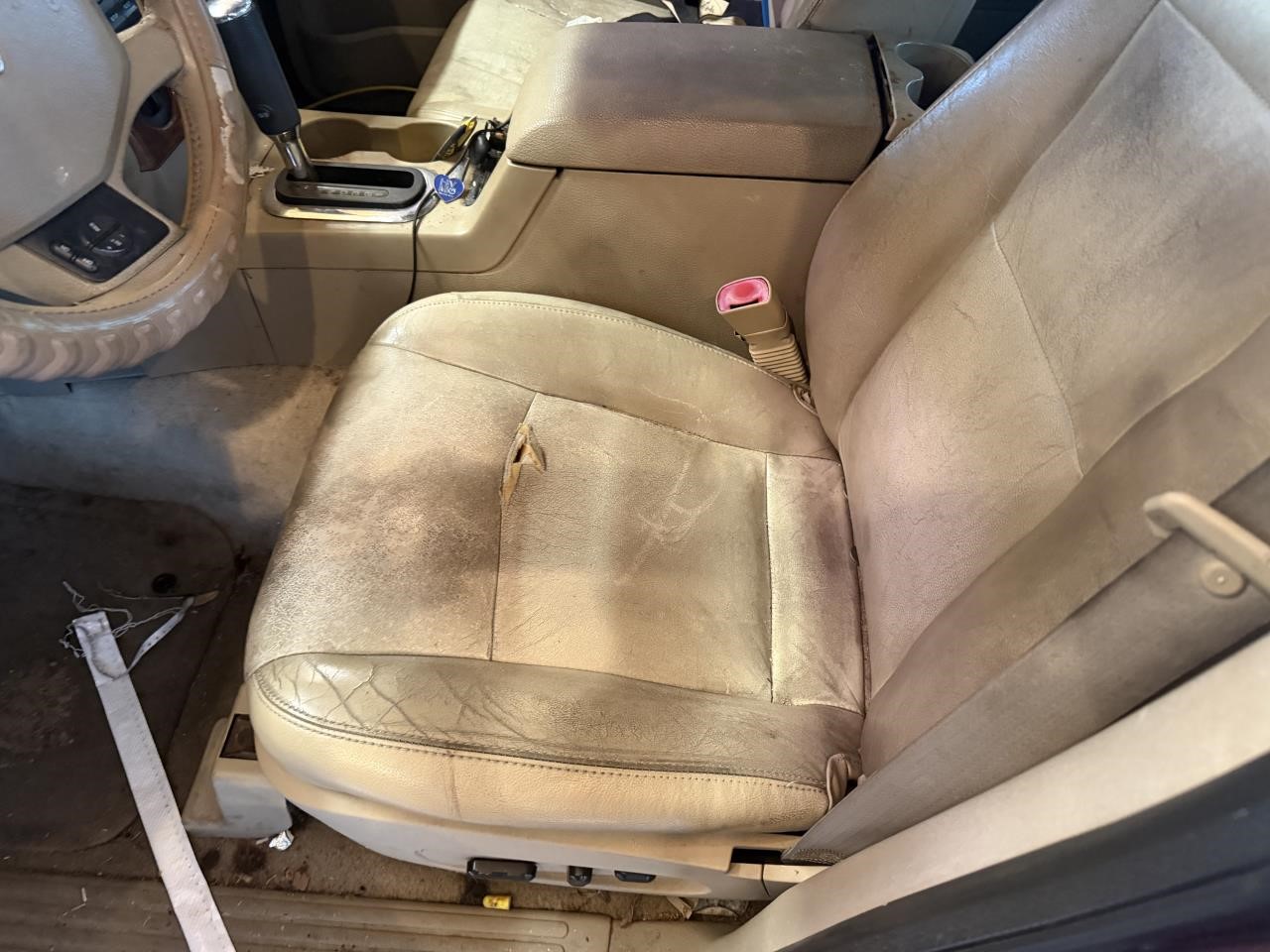 https://f005.backblazeb2.com/file/img-partshotlines-com/Inventory/OK19/Vehicle/27423_12.jpg