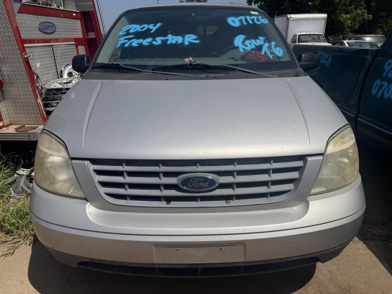 https://f005.backblazeb2.com/file/img-partshotlines-com/Inventory/OK19/Vehicle/27532_01.jpg