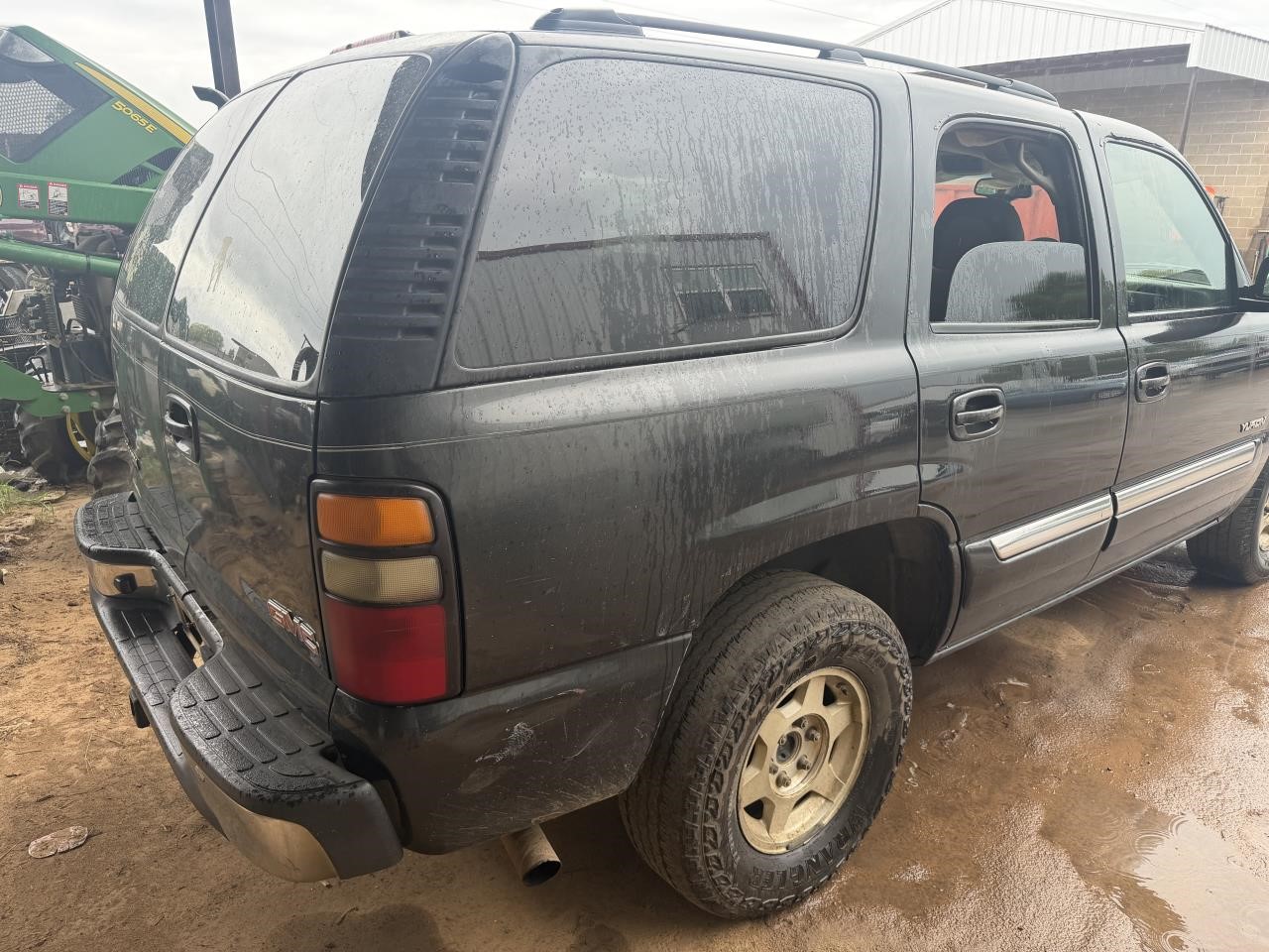 https://f005.backblazeb2.com/file/img-partshotlines-com/Inventory/OK19/Vehicle/27571_08.jpg