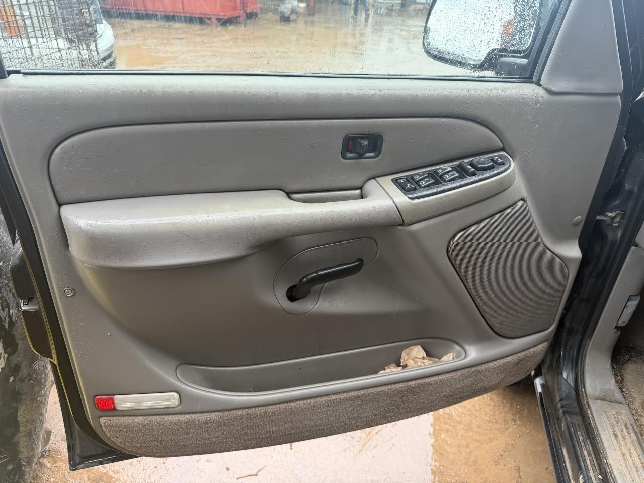 https://f005.backblazeb2.com/file/img-partshotlines-com/Inventory/OK19/Vehicle/27571_12.jpg