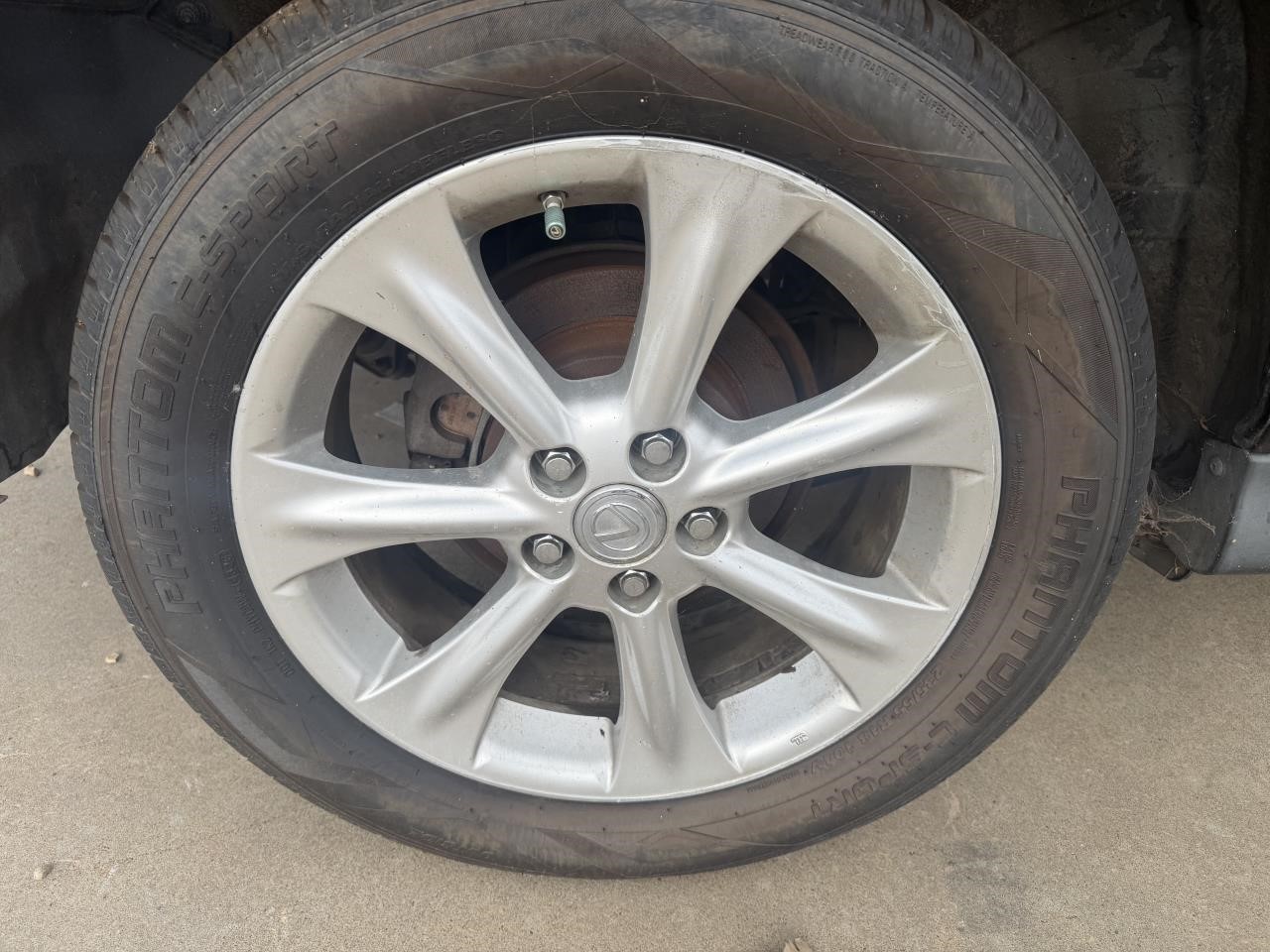 https://f005.backblazeb2.com/file/img-partshotlines-com/Inventory/OK19/Vehicle/27812_11.jpg