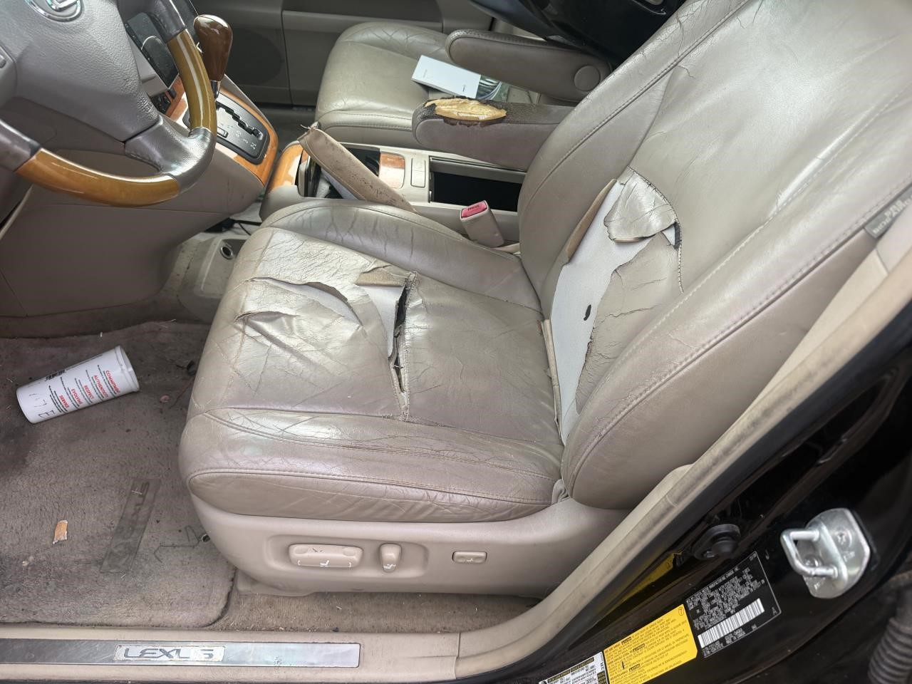 https://f005.backblazeb2.com/file/img-partshotlines-com/Inventory/OK19/Vehicle/27812_12.jpg