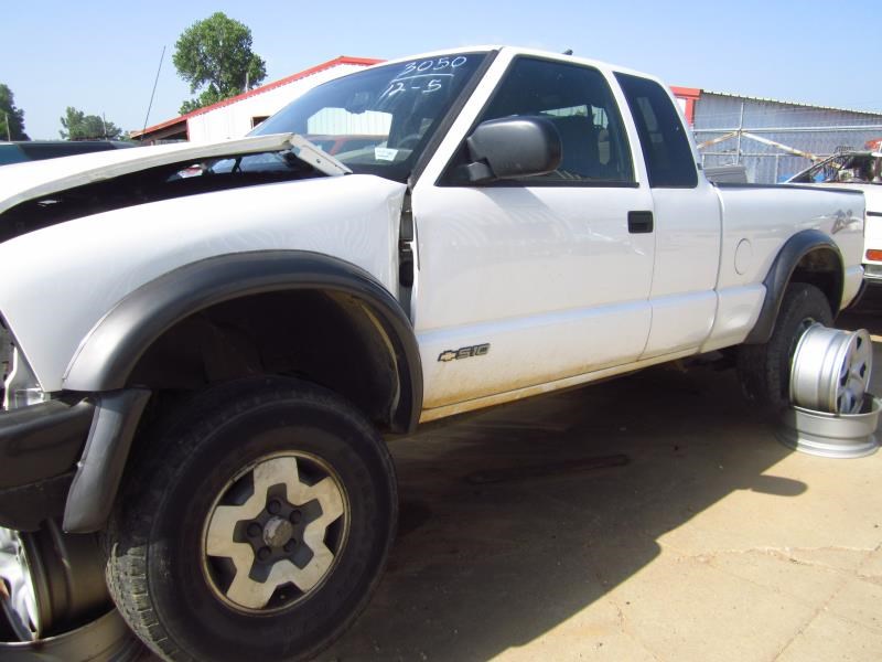 https://f005.backblazeb2.com/file/img-partshotlines-com/Inventory/OK19/Vehicle/6732_02.jpg